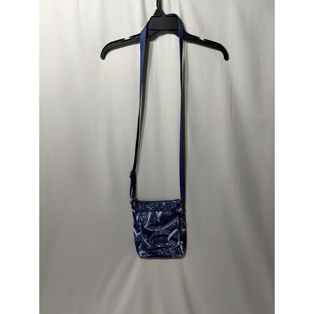 Vera Bradley Paisley Noir Crossbody Bag Quilted Cotton Blue Floral 8 X 8